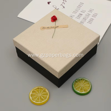 Small White Cardboard Boxes with Lids for Gifts